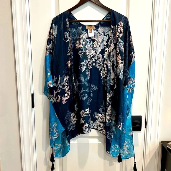 Kachel x Anthropologie Jamie Tasseled Kimono Vintage Watercolor Floral Top - Picture 2 of 7